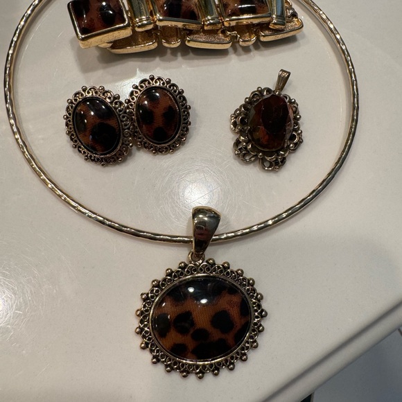 Antique Jewelry - Picture 3 of 3